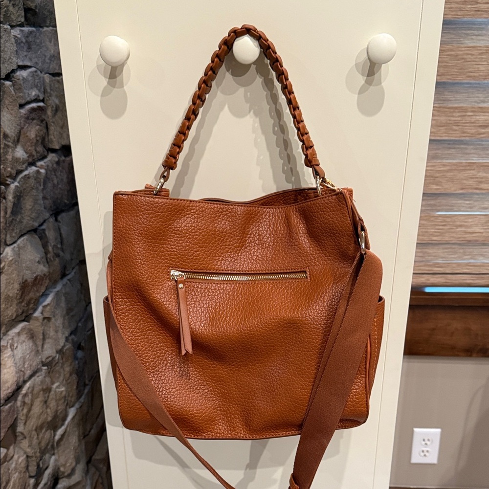 Urban Expressions Tan Shoulder Bag